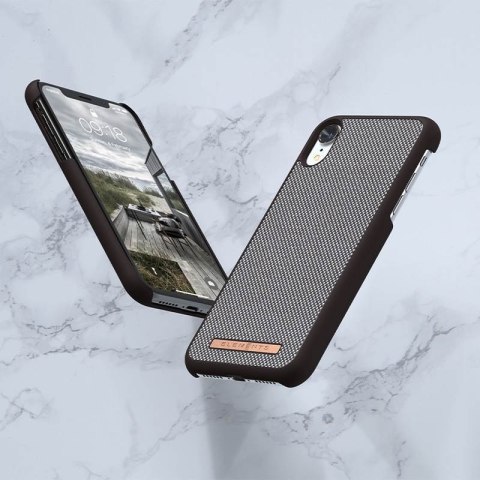 Nordic Elements Saeson Idun - Materiałowe etui iPhone XR (Dark Brown Pattern 1) Nordic Elements Saeson Idun - Materiałowe etui iPhone XR (Dark Brown Pattern 1)