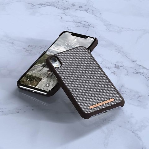 Nordic Elements Saeson Idun - Materiałowe etui iPhone XR (Dark Brown Pattern 1) Nordic Elements Saeson Idun - Materiałowe etui iPhone XR (Dark Brown Pattern 1)