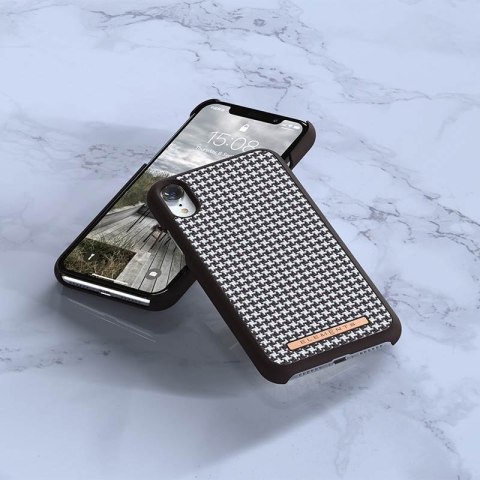 Nordic Elements Saeson Idun - Materiałowe etui iPhone XR (Dark Brown Pattern 2) Nordic Elements Saeson Idun - Materiałowe etui iPhone XR (Dark Brown Pattern 2)