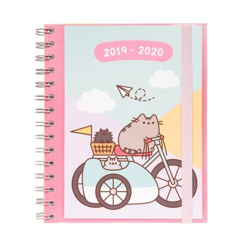 Pusheen - Planner 2019/2020 rok (15,5 x 19 cm) Pusheen - Planner 2019/2020 rok (15,5 x 19 cm)