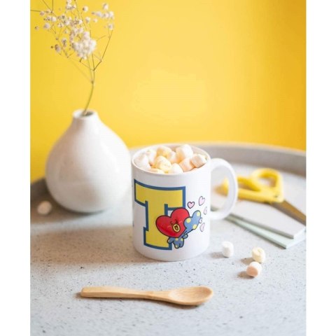 Line Friends BT21 - Kubek ceramiczny 300ml TATA Line Friends BT21 - Kubek ceramiczny 300ml TATA