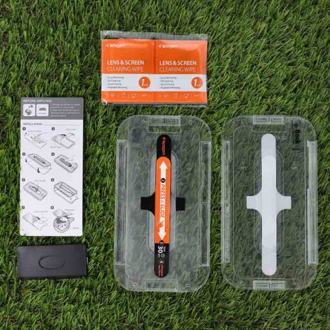 Spigen Glas.TR EZ Fit 2-Pack - Szkło hartowane do iPhone 12 / iPhone 12 Pro 2 szt Spigen Glas.TR EZ Fit 2-Pack - Szkło hartowane do iPhone 12 / iPhone 12 Pro 2 szt