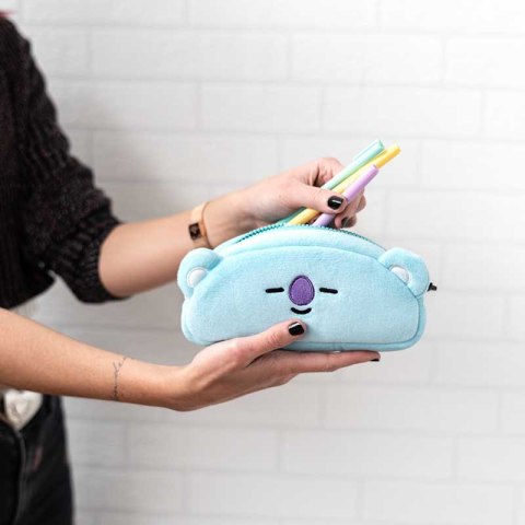 BT21 - Piórnik pluszowy na przybory KOYA BT21 - Piórnik pluszowy na przybory KOYA