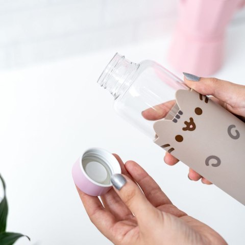 Pusheen - Butelka na wodę ze szkła 500 ml Pusheen - Butelka na wodę ze szkła 500 ml