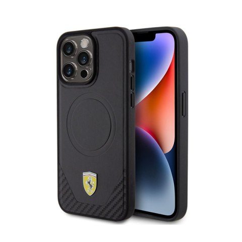 Ferrari Carbon Metal Logo MagSafe - Etui iPhone 15 Pro Max (czarny) Ferrari Carbon Metal Logo MagSafe - Etui iPhone 15 Pro Max (czarny)
