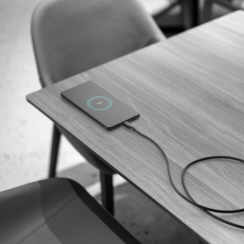 Cellularline Soft Cable - Kabel USB-C do USB-C 1.2 m (czarny) Cellularline Soft Cable - Kabel USB-C do USB-C 1.2 m (czarny)