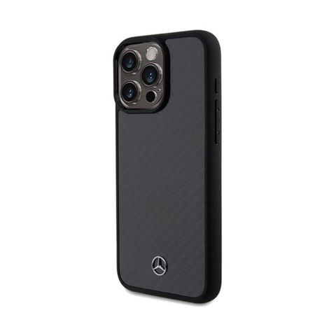 Mercedes Carbon Fiber Dynamic - Etui iPhone 15 Pro Max (czarny) Mercedes Carbon Fiber Dynamic - Etui iPhone 15 Pro Max (czarny)