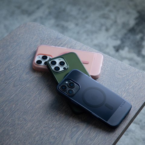 Incase Slim Case MagSafe - Etui iPhone 16 (Deep Space Blue) Incase Slim Case MagSafe - Etui iPhone 16 (Deep Space Blue)