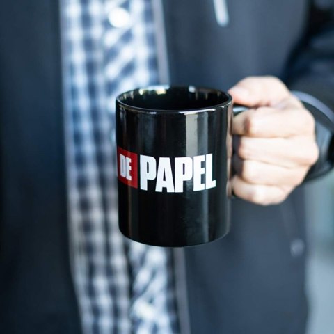 Dom z Papieru - Kubek ceramiczny w pudełku prezentowym 330 ml (La Casa De Papel Logo) Dom z Papieru - Kubek ceramiczny w pudełku prezentowym 330 ml (La Casa De Papel Logo)