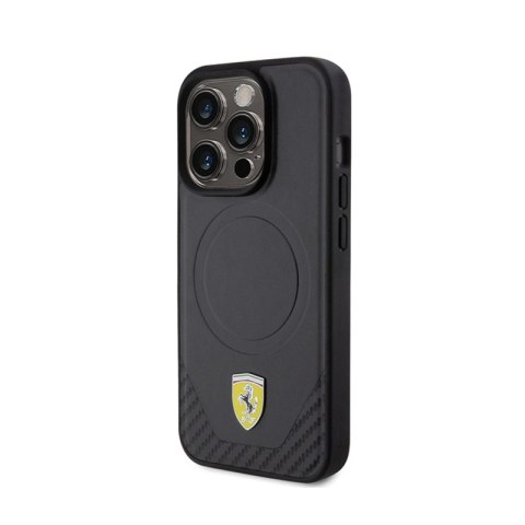 Ferrari Carbon Metal Logo MagSafe - Etui iPhone 15 Pro (czarny) Ferrari Carbon Metal Logo MagSafe - Etui iPhone 15 Pro (czarny)