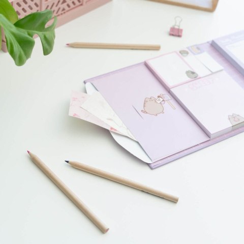 Pusheen - Planner tygodniowy z karteczkami samoprzylepnymi z kolekcji Moments (19,3 x 16,5 cm) Pusheen - Planner tygodniowy z karteczkami samoprzylepnymi z kolekcji Moments (19,3 x 16,5 cm)