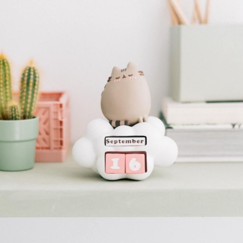 Pusheen - Wieczny kalendarz 3D z kolekcji Purrfect Love Pusheen - Wieczny kalendarz 3D z kolekcji Purrfect Love