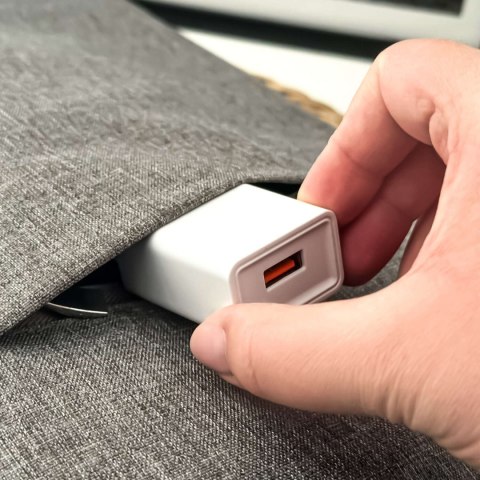 Denmen Ładowarka sieciowa USB + kabel USB - Lightning do iPhone 1m szybka 2.4A 12W Denmen Biała Denmen Ładowarka sieciowa USB + kabel USB - Lightning do iPhone 1m szybka 2.4A 12W Denmen Biała