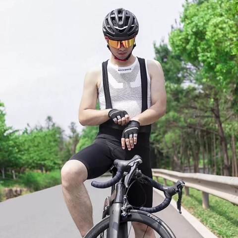RockBros Spodenki rowerowe Rockbros RK2002M krótkie na szelkach z wkładką M - czarne RockBros Spodenki rowerowe Rockbros RK2002M krótkie na szelkach z wkładką M - czarne