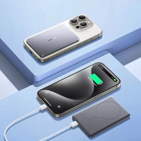 Joyroom Powerbank Joyroom 5000mAh 20W z ładowaniem indukcyjnym - Szary Joyroom Powerbank Joyroom 5000mAh 20W z ładowaniem indukcyjnym - Szary