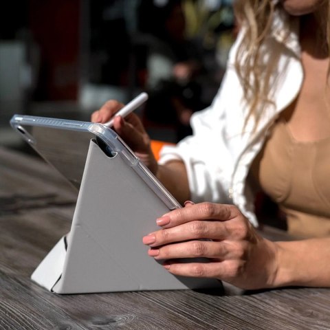 STM OPP - Etui origami iPad Air 13" (M2) (czarny) STM OPP - Etui origami iPad Air 13" (M2) (czarny)