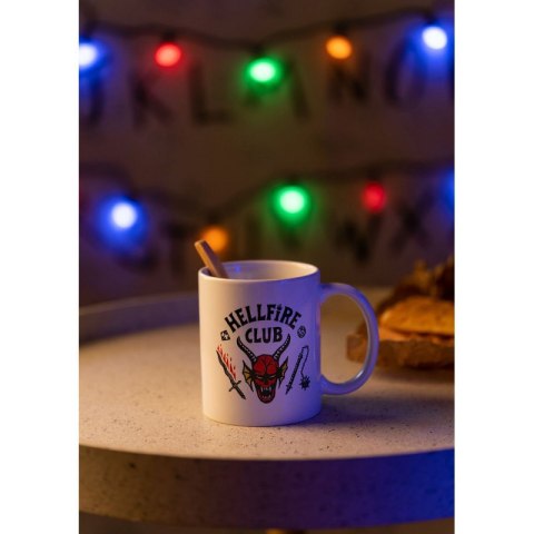 Stranger Things - Kubek ceramiczny w pudełku prezentowym 350 ml (Hellfire Club) Stranger Things - Kubek ceramiczny w pudełku prezentowym 350 ml (Hellfire Club)