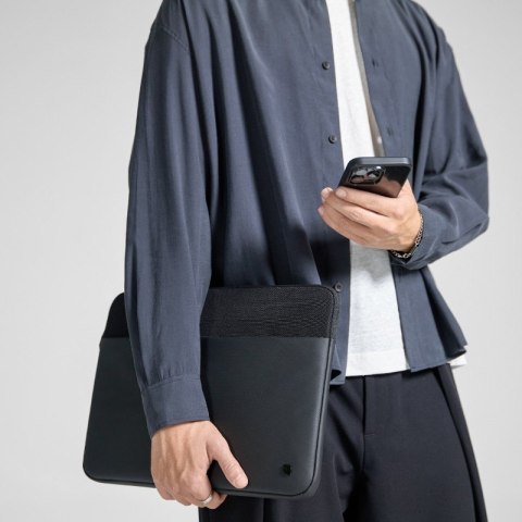 Incase A.R.C. Sleeve - Pokrowiec z kieszenią MacBook Pro 14" (M4/M3/M2/M1/2024-2021) (Szary) Incase A.R.C. Sleeve - Pokrowiec z kieszenią MacBook Pro 14" (M4/M3/M2/M1/2024-2021) (Szary)