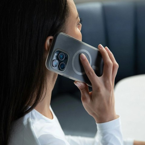 Incase Halo Case MagSafe - Etui iPhone 16 Pro (Oil Slick Smoke) Incase Halo Case MagSafe - Etui iPhone 16 Pro (Oil Slick Smoke)