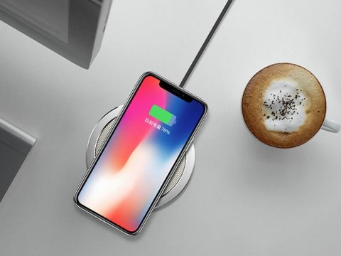 Rock Ładowarka indukcyjna Qi Rock w4 quick charger srebrna Rock Ładowarka indukcyjna Qi Rock w4 quick charger srebrna