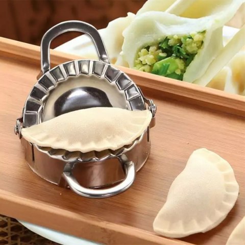 KINGHOFF FOREMKA DO LEPIENIA PIEROGÓW 10cm KINGHOFF KH-2190 KINGHOFF FOREMKA DO LEPIENIA PIEROGÓW 10cm KINGHOFF KH-2190