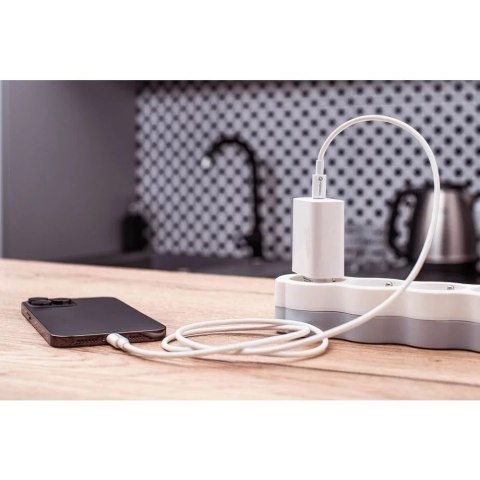 Forcell Kabel USB-C 100W 1m Forcell C339 e-mark QC 4.0 PD LAPTOP PC SMARTFON Forcell Kabel USB-C 100W 1m Forcell C339 e-mark QC 4.0 PD LAPTOP PC SMARTFON