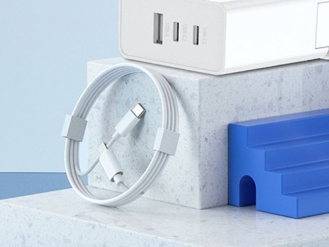 Rock Ładowarka sieciowa USB + 2x USB-C Rock Gan UE/ USA + Kabel USB-C Type C Rock Ładowarka sieciowa USB + 2x USB-C Rock Gan UE/ USA + Kabel USB-C Type C