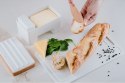 PRACTIC INTELIGENTNA MASELNICZKA WODNA Z NOŻYKIEM BIAŁA