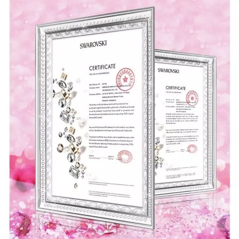 Kingxbar Kingxbar Angel lustrzane etui ozdobione oryginalnymi Kryształami Swarovskiego iPhone 11 Pro Max lusterko przezroczysty Kingxbar Kingxbar Angel lustrzane etui ozdobione oryginalnymi Kryształami Swarovskiego iPhone 11 Pro Max lusterko przezroczysty