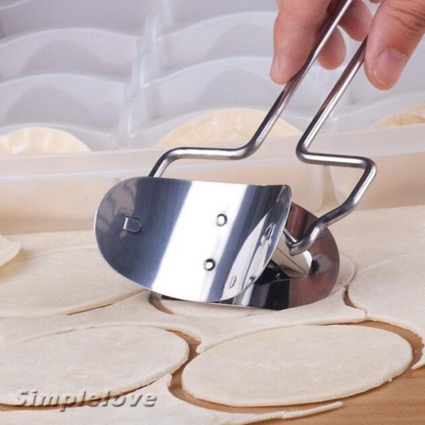 BRUNBESTE WYKRAWACZ DO CIASTA + FOREMKA DO LEPIENIA PIEROGÓW 9,5cm 3099 BRUNBESTE WYKRAWACZ DO CIASTA + FOREMKA DO LEPIENIA PIEROGÓW 9,5cm 3099