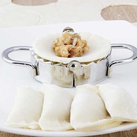 BRUNBESTE WYKRAWACZ DO CIASTA + FOREMKA DO LEPIENIA PIEROGÓW 9,5cm 3099 BRUNBESTE WYKRAWACZ DO CIASTA + FOREMKA DO LEPIENIA PIEROGÓW 9,5cm 3099