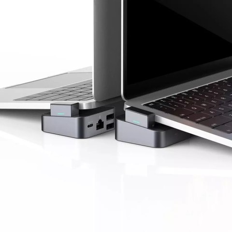 Joyroom Joyroom podstawka wielofunkcyjny HUB USB Typ C - USB 3.0 / RJ45 / HDMI / USB Typ C / Thunderbolt do MacBook Pro szary (S-H121 Gr Joyroom Joyroom podstawka wielofunkcyjny HUB USB Typ C - USB 3.0 / RJ45 / HDMI / USB Typ C / Thunderbolt do MacBook Pro szary (S-H121 Gr