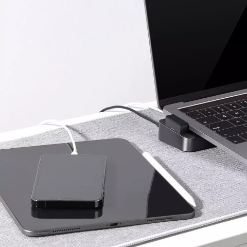 Joyroom Joyroom podstawka wielofunkcyjny HUB USB Typ C - USB 3.0 / RJ45 / HDMI / USB Typ C / Thunderbolt do MacBook Pro szary (S-H121 Gr Joyroom Joyroom podstawka wielofunkcyjny HUB USB Typ C - USB 3.0 / RJ45 / HDMI / USB Typ C / Thunderbolt do MacBook Pro szary (S-H121 Gr