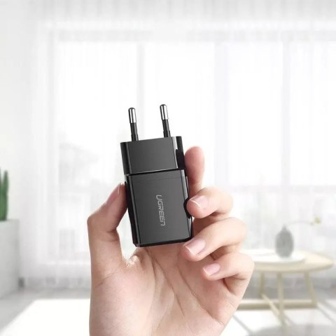 UGreen Ugreen ładowarka sieciowa USB 2,1A czarny (50459) UGreen Ugreen ładowarka sieciowa USB 2,1A czarny (50459)