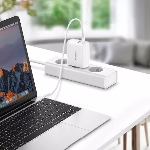 UGreen Ugreen szybka ładowarka sieciowa USB Typ C / USB 36 W Quick Charge 4.0 Power Delivery biały (60468 CD170) UGreen Ugreen szybka ładowarka sieciowa USB Typ C / USB 36 W Quick Charge 4.0 Power Delivery biały (60468 CD170)