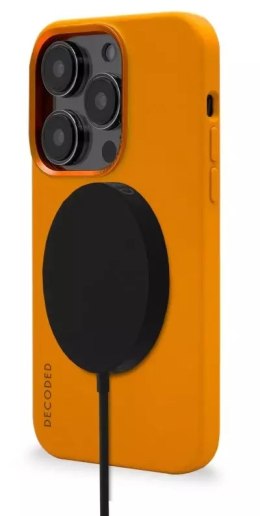 Decoded Decoded - obudowa ochronna do iPhone 14 Pro kompatybilna z MagSafe (apricot)