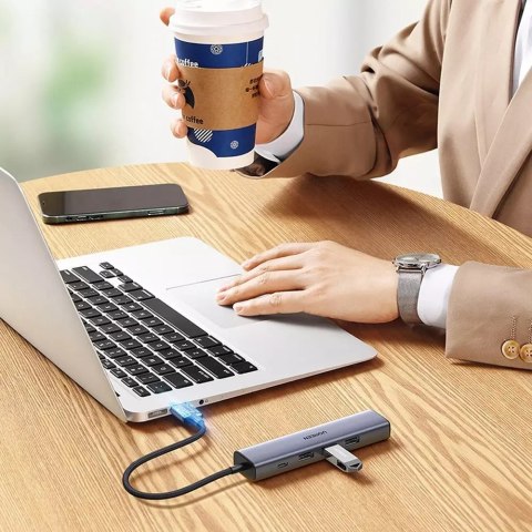 UGreen HUB UGREEN wielofunkcyjny adapter HUB USB 3.0 - 3 x USB / Ethernet RJ-45 / USB Typ C PD szary (CM475) UGreen HUB UGREEN wielofunkcyjny adapter HUB USB 3.0 - 3 x USB / Ethernet RJ-45 / USB Typ C PD szary (CM475)