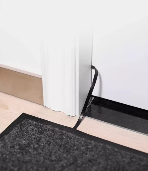 UGreen Kabel UGREEN płaski przewód internetowy sieciowy Ethernet patchcord RJ45 Cat 6 UTP 1000 Mbps 5 m czarny (NW101 50187) UGreen Kabel UGREEN płaski przewód internetowy sieciowy Ethernet patchcord RJ45 Cat 6 UTP 1000 Mbps 5 m czarny (NW101 50187)