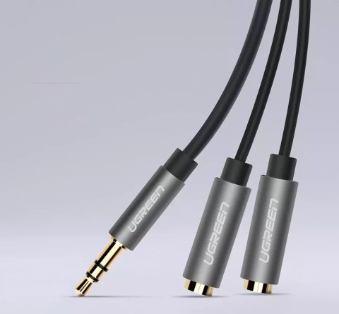 UGreen Kabel UGREEN przewód rozdzielacz słuchawkowy 3,5 mm mini jack AUX 20cm (2 x wyjście audio) srebrny (10532) UGreen Kabel UGREEN przewód rozdzielacz słuchawkowy 3,5 mm mini jack AUX 20cm (2 x wyjście audio) srebrny (10532)