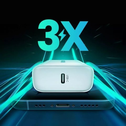 UGreen Ładowarka sieciowa UGREEN USB Power Delivery 3.0 Quick Charge 4.0+ 20W 3A biały (60450) UGreen Ładowarka sieciowa UGREEN USB Power Delivery 3.0 Quick Charge 4.0+ 20W 3A biały (60450)