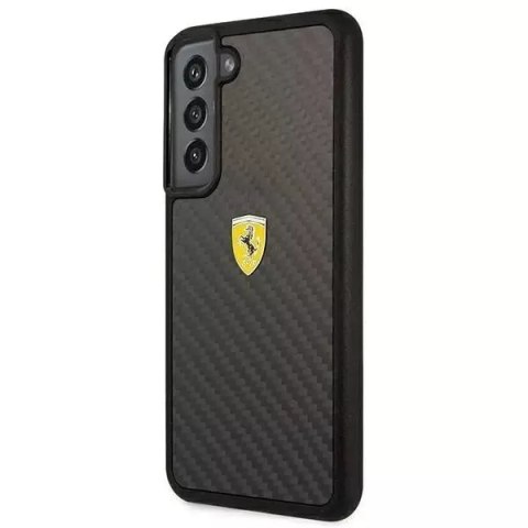 Ferrari Etui Ferrari FEHCS22MFCAK do Galaxy S22+ S906 hardcase On Track Real Carbon czarny/black Ferrari Etui Ferrari FEHCS22MFCAK do Galaxy S22+ S906 hardcase On Track Real Carbon czarny/black