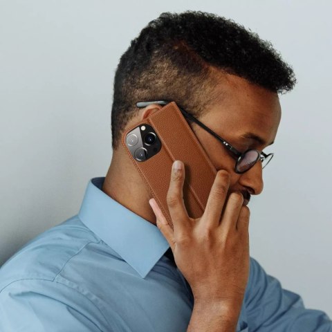 Dux Ducis Etui Dux Ducis Skin X2 do iPhone 14 Pro Max pokrowiec z magnetyczną klapką brązowy Dux Ducis Etui Dux Ducis Skin X2 do iPhone 14 Pro Max pokrowiec z magnetyczną klapką brązowy