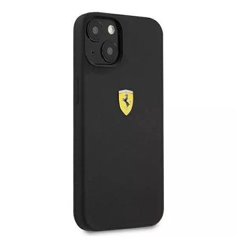 Ferrari Etui na telefon Ferrari iPhone 13 6,1" czarny/black hardcase Silicone Ferrari Etui na telefon Ferrari iPhone 13 6,1" czarny/black hardcase Silicone