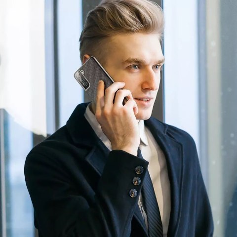 Dux Ducis Dux Ducis Fino etui pokrowiec pokryty nylonowym materiałem Samsung Galaxy S22+ (S22 Plus) czarny Dux Ducis Dux Ducis Fino etui pokrowiec pokryty nylonowym materiałem Samsung Galaxy S22+ (S22 Plus) czarny