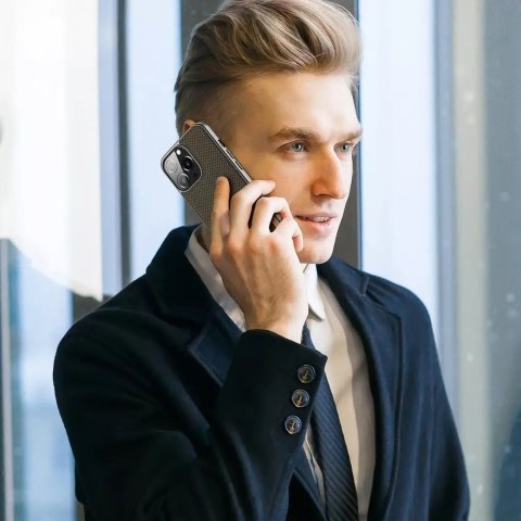 Dux Ducis Dux Ducis Fino etui pokrowiec pokryty nylonowym materiałem iPhone 13 Pro zielony Dux Ducis Dux Ducis Fino etui pokrowiec pokryty nylonowym materiałem iPhone 13 Pro zielony